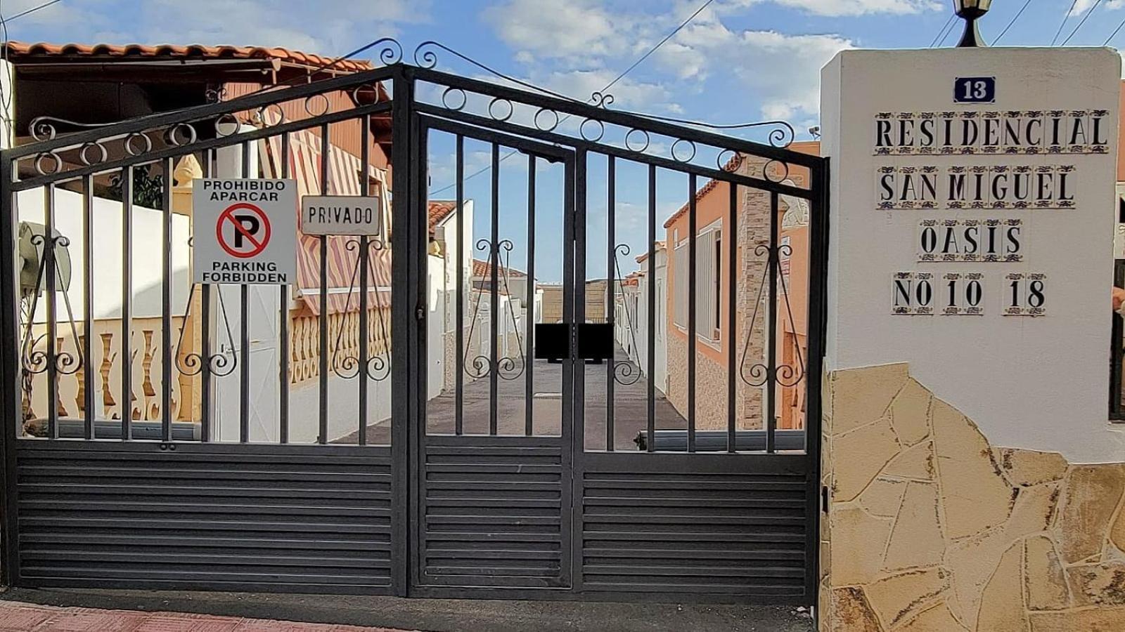 Apartamento Con Piscina Privada San Miguel de Abona Luaran gambar